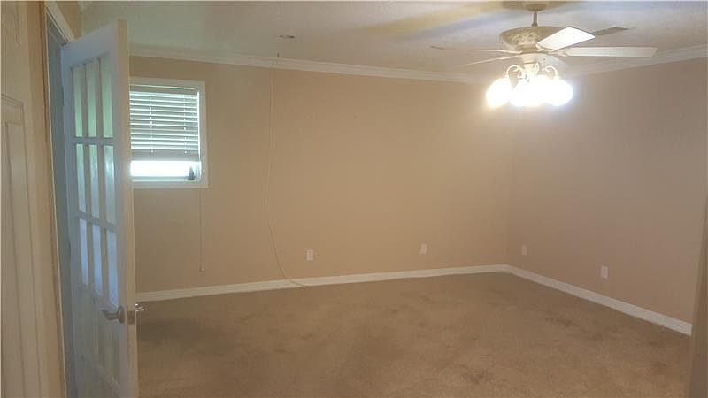 2nd image of 3332 Terrace Dr