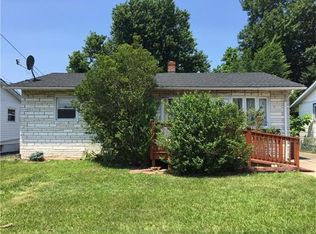 7 High St, Carteret, NJ 07008