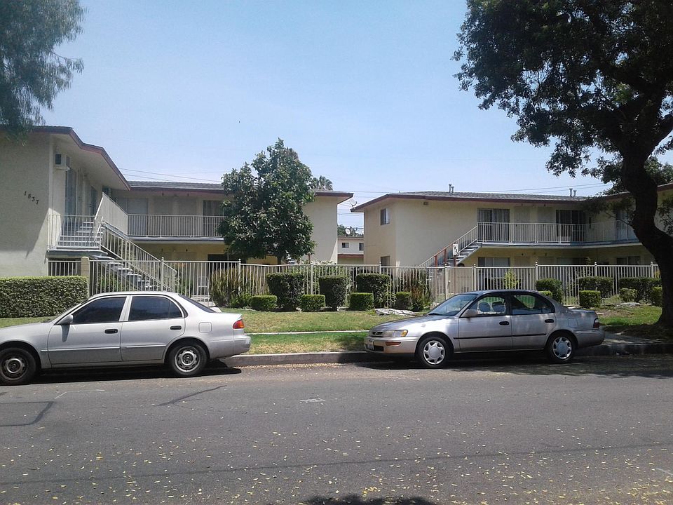1st image of 1833 W Sallie Ln APT 8