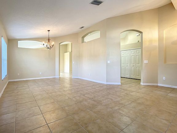 5th image of 663 Coral Trace Blvd