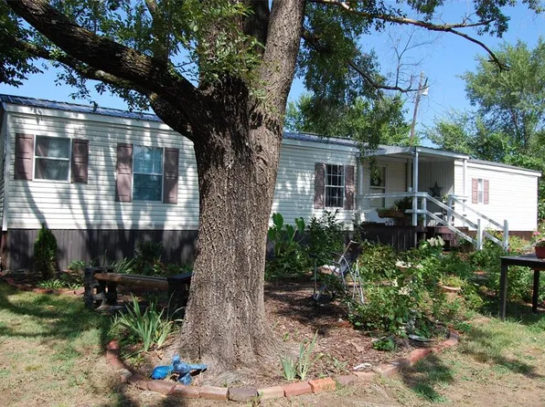 201 Indiana St, Wewoka, OK 74884