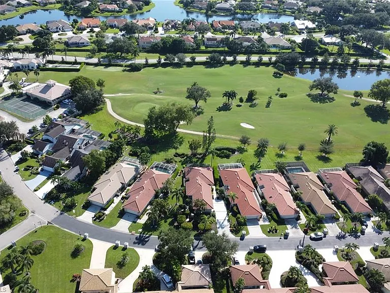 11745 Quail Village Way — Photo 32