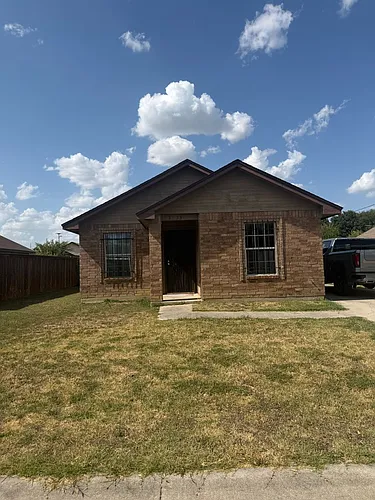 5313 Anderson St Photo 1