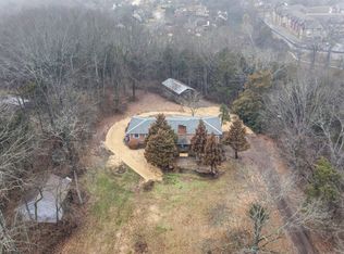 5082 Moss Rd, Nashville, TN 37221