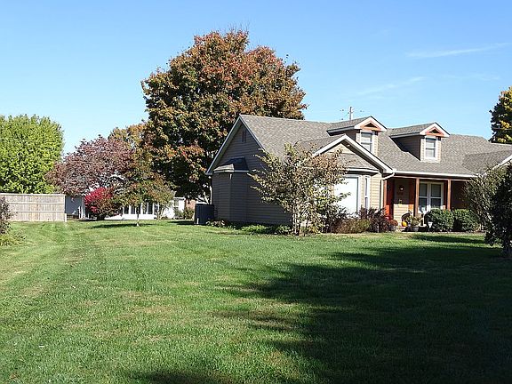 4th image of 1344 Barr Pl