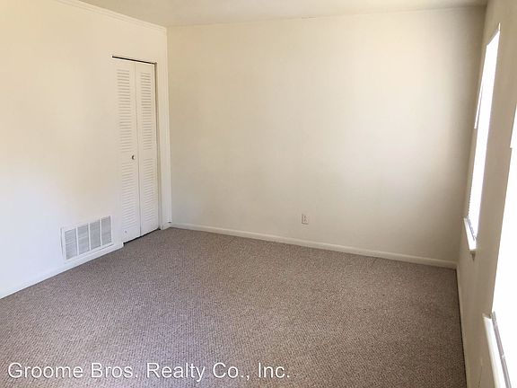 2nd image of 219 Cornett St