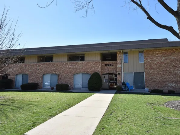 11927 West Appleton AVENUE #21, Milwaukee, WI 53224