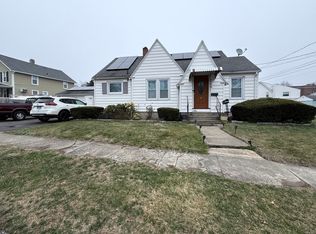 43 Daytona Ave, Milford, CT 06461