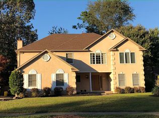 32 Radcliffe Dr, Voorhees, NJ 08043