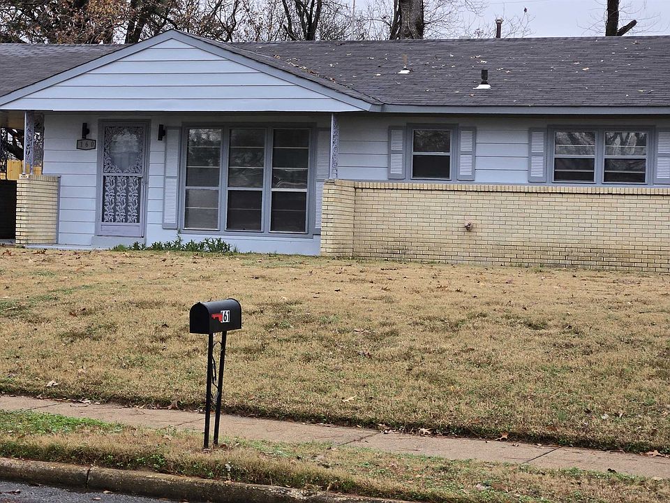 1st image of 160 Jeanne Dr