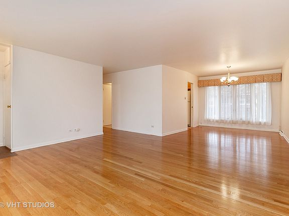 2nd image of 1249 Piacenti Ln