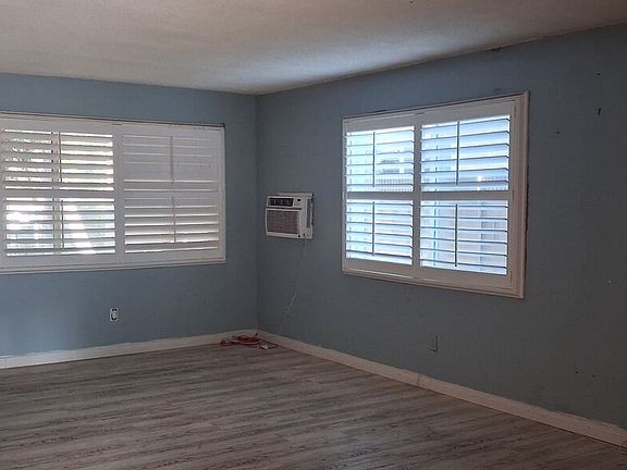 5th image of 6581 Lemon Ave