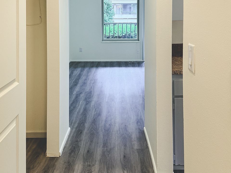 1st image of 316 Bellevue Ave E #1B-1Ba-650Sqft