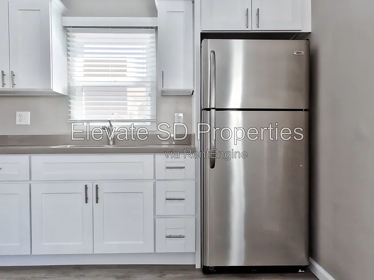 290 2nd Ave #2 — Photo 4