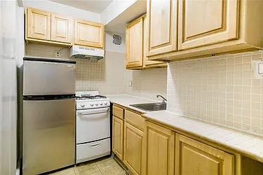 Rented by Century 21 Metropolitan