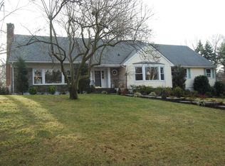 16 Springdale Rd, Scarsdale, NY 10583