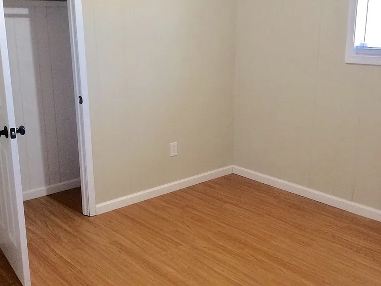 327 Wade Decker Rd — Photo 12