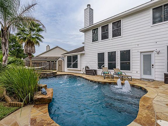 4th image of 10231 Squirehill Ct