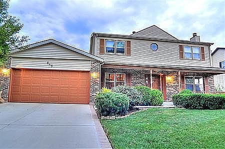 1st image of 845 Deerpath Ln