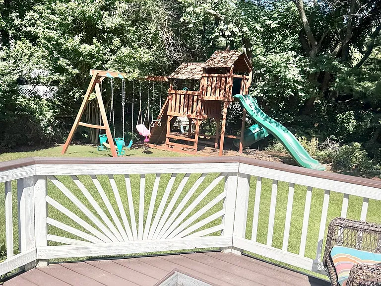 21326 Thimbleweed Ct — Photo 39