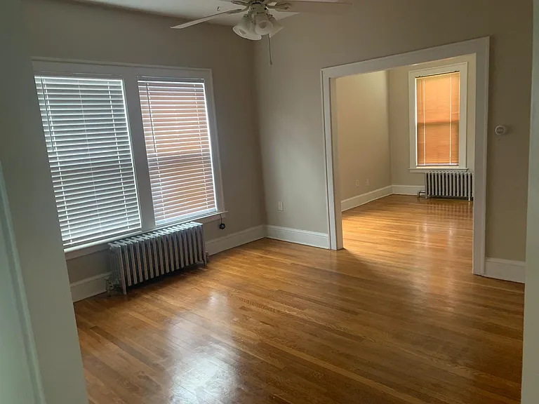 167 Russ St #1 — Photo 10