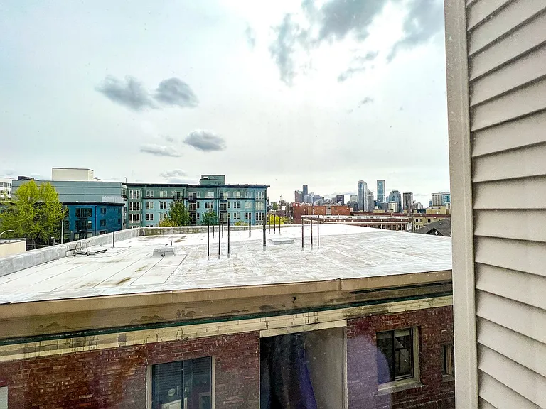 Harvard Vista — Photo 76