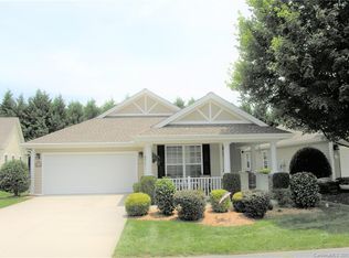 38 Eagle Creek Trl, Flat Rock, NC 28731