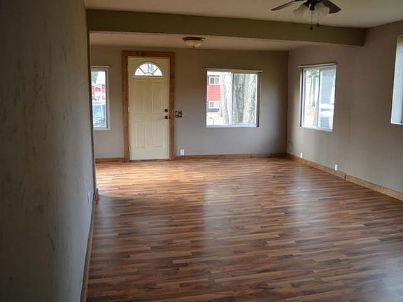 4th image of 707 McKinley St #S