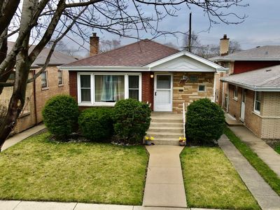 8422 S Kostner Ave, Chicago, IL, 60652