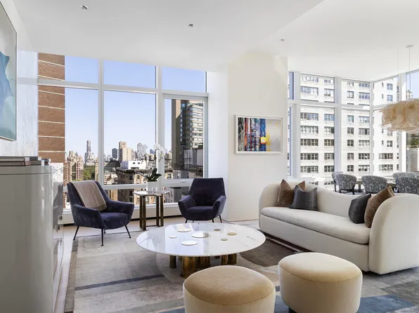 200 Amsterdam Avenue image 2 of 23