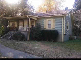 821 N 9th St, Griffin, GA