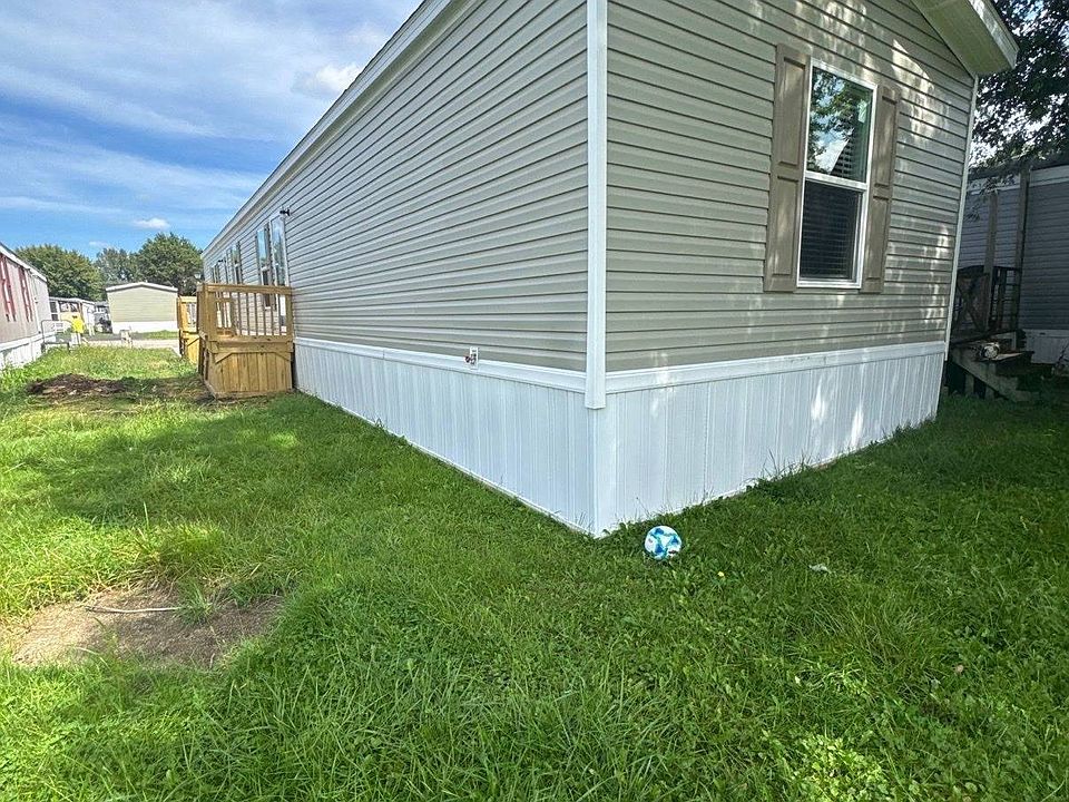 1st image of 11050 Fancher Rd #92