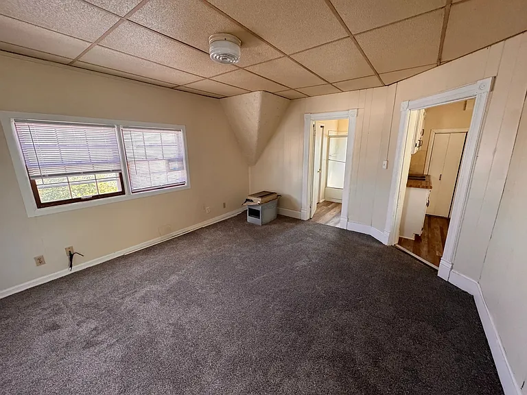 1219 Milwaukee Ave — Photo 9