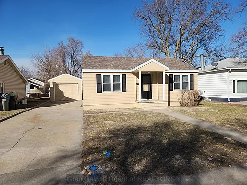 432 Dodge St Photo 1