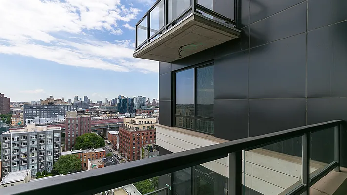 Rented by Nooklyn NYC LLC | media 27