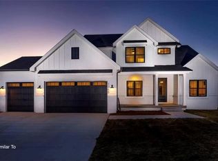 1111 NW Boulder Dr, Ankeny, IA 50023