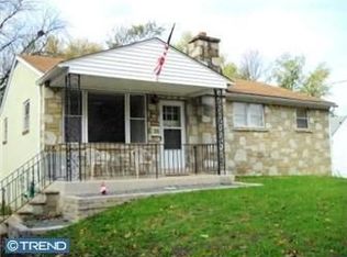 38 N Clinton Ave, Maple Shade, NJ 08052