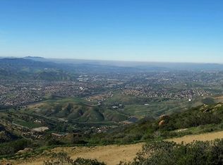 2069 North Ave, Simi Valley, CA 93063