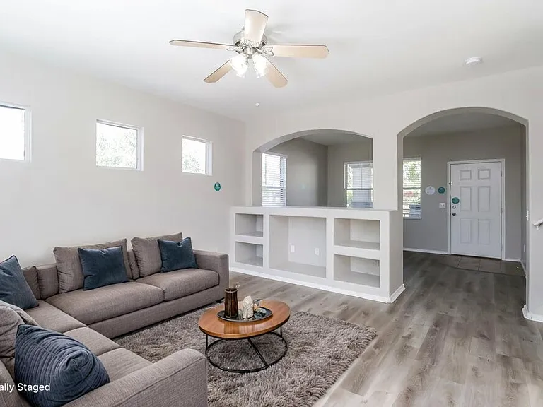 3917 W Minton St — Photo 4