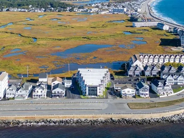 493 Ocean Boulevard #2, Hampton, NH 03842