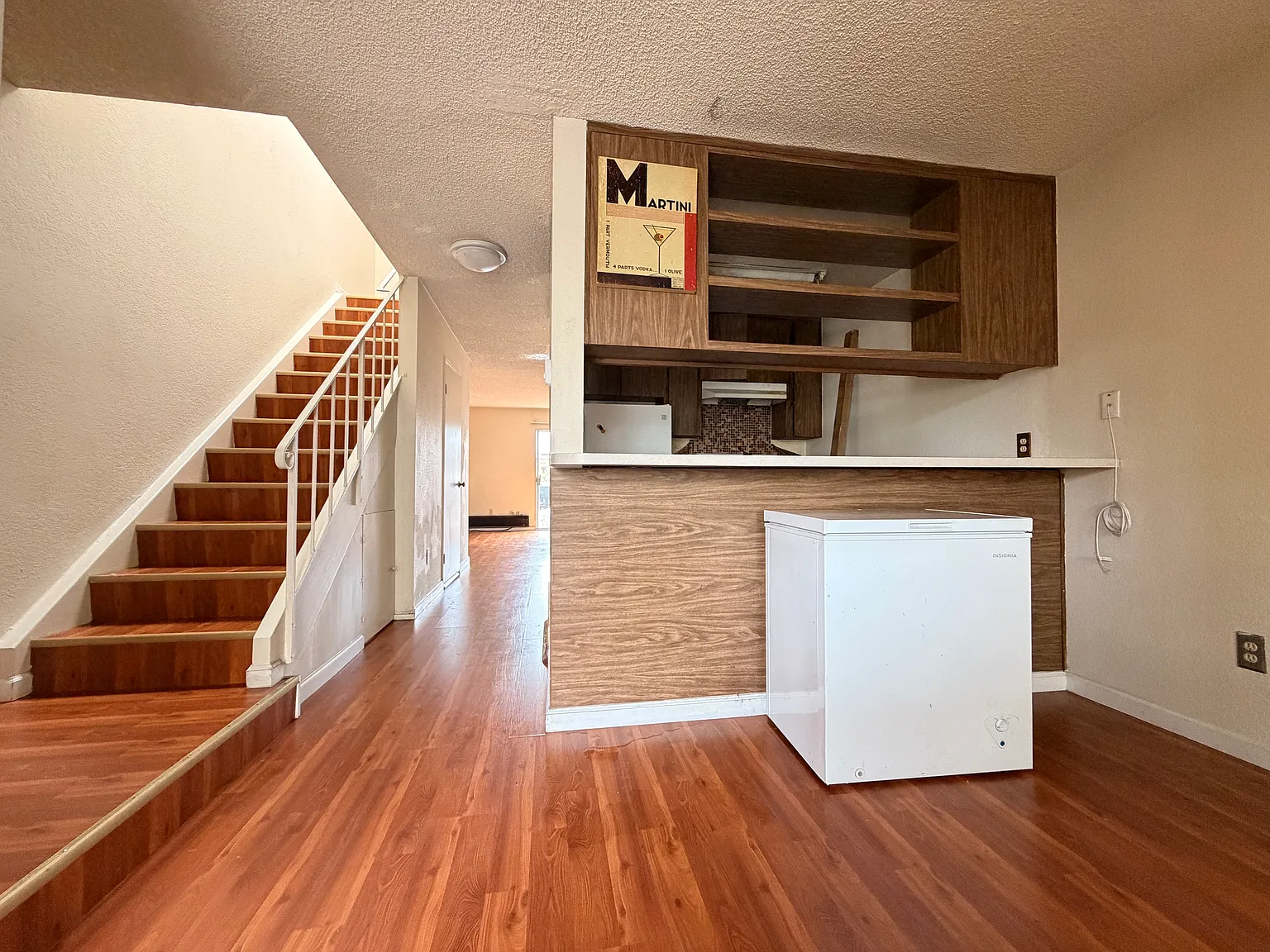2 bed, 1.5 bath, 1084 sqft, $2,150 — Photo 3