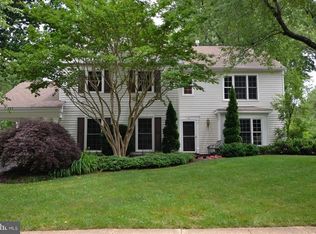 2017 Wellfleet Ct, Falls Church, VA 22043