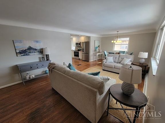 2nd image of 148 Waxwing Dr