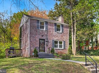 7500 16th Ave, Takoma Park, MD 20912
