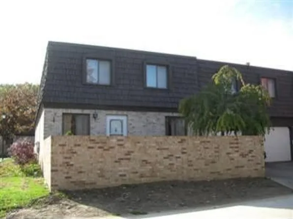 675 Tollis Pkwy #1085, Broadview Heights, OH 44147