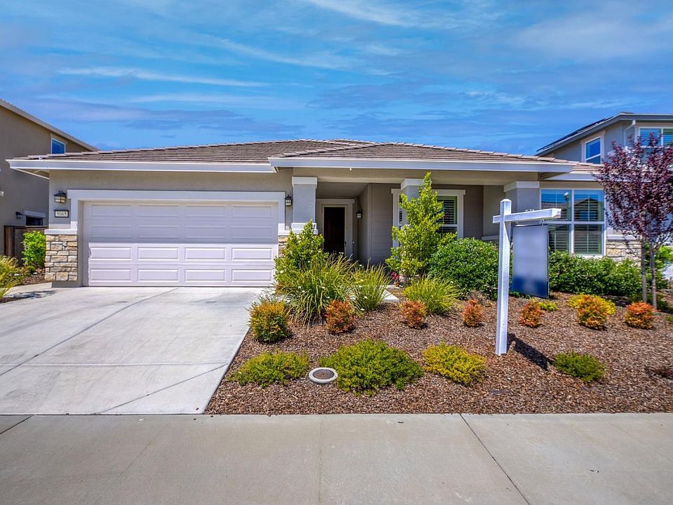 1st image of 5065 Foxfield Way