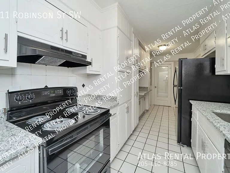 211 Robinson St SW — Photo 15