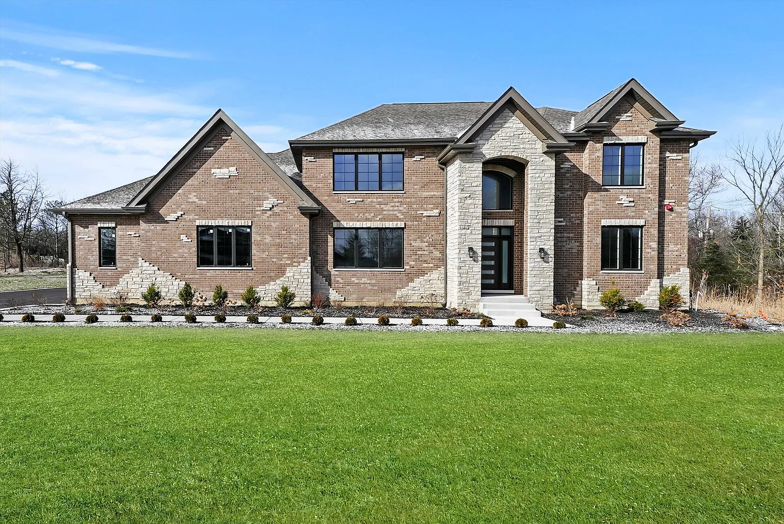27 Abbeywoods Dr photo 1