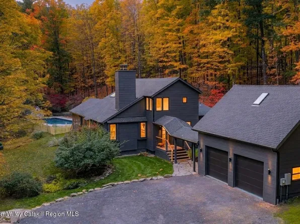 48 Cooper Hollow Road, Woodstock, NY 12409
