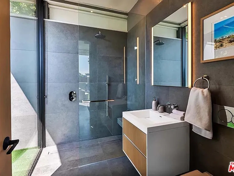 1807 Blue Heights Dr — Photo 28
